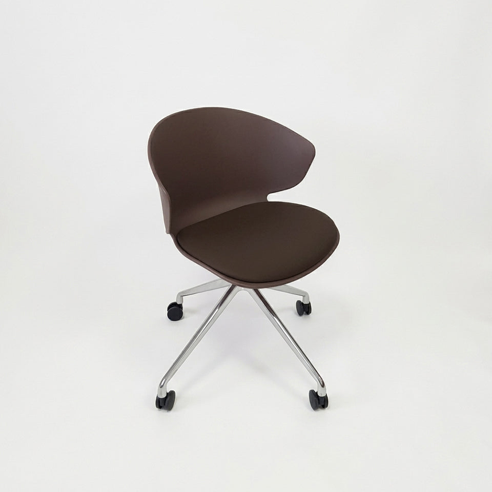 Viggo Swivel Chair